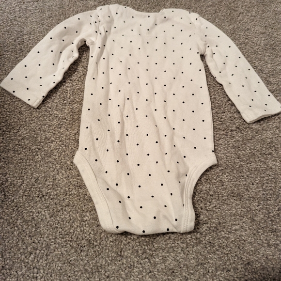 Black and Red Carter's Vest Set - Picture 3 of 9